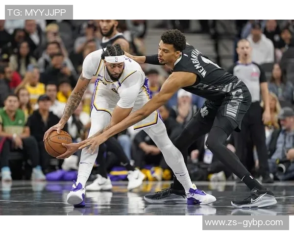 五年对比：浓眉在各项数据上全面突破展现超级球星潜力