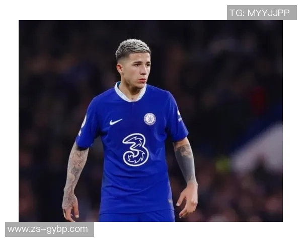 切尔西引发球迷热议：这一决定是否会影响球队未来发展